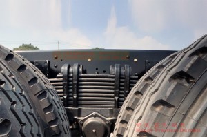 Dongfeng 8×4 ລົດບັນທຸກນອກເສັ້ນທາງ