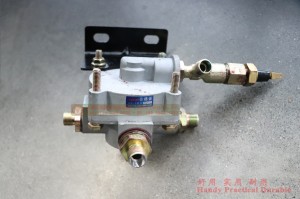 Dongfeng EQ2100 Six Drive Off-road Truck Relay Valve