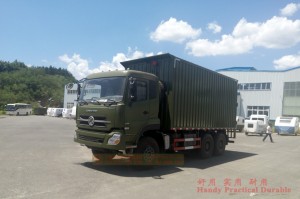 Six Wheel Drive Van Inflammable and explosive goods Transportation Vehicle