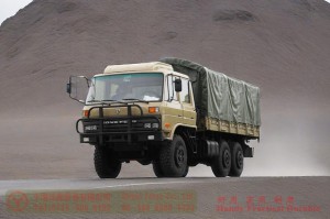 EQ2102 Dongfeng six-wheel-drive double-row truck-3.5-ton flathead diesel off-road vehicle–Dongfeng 6*6 troop-carrying vehicle for civilian exports