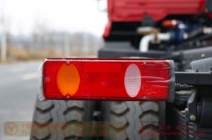 Dongfeng 210 HP Rear Dual Tire Special Off-road Chassis–Dongfeng Flathead 4*2 Chassis–Off-road Truck Export Manufacturer