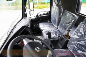 Dongfeng 210 HP Rear Dual Tire Special Off-road Chassis–Dongfeng Flathead 4*2 Chassis–Off-road Truck Export Manufacturer