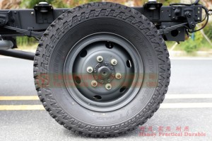 Dongfeng Iveco 4 wheel drive chassis–Iveco off-road special chassis–4*4 off-road chassis export manufacturer