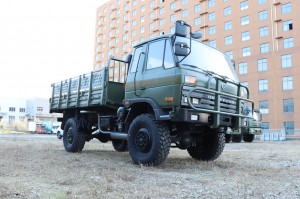 Dongfeng EQ2070 Flat Head Four wheel drive Off-road Truck
