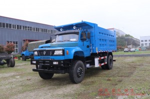 Dongfeng Four drive long-head dump truck