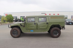 Four-drive EQ2050B Off-road Vehicle Military Truck