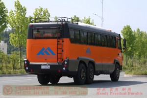 Dongfeng bus with bumper bar–Dongfeng 6*6 bus–210 hp city commuter bus–Dongfeng 21-seat bus