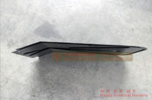 东风EQ2082六驱越野卡车挡泥板