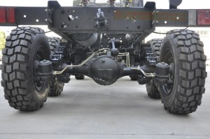 Dongfeng Six drive flat head new EQ2082 off-road chassis