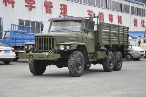 Dongfeng Six drive classic EQ2082 off-road special truck