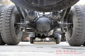 Dongfeng ຂັບສີ່ລໍ້ຫົວຫນ້າຍາວ EQ1093 chassis off-road