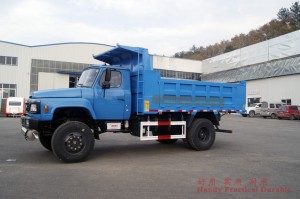 Four wheel drive long head EQ1093 dump truck