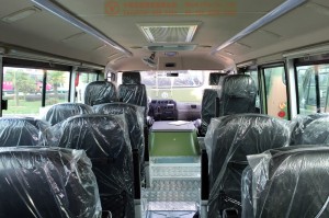 Dongfeng four drive EQ6680ZTV off-road bus