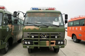 Dongfeng four drive EQ6680ZTV off-road bus