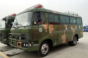 Dongfeng four drive EQ6680ZTV off-road bus