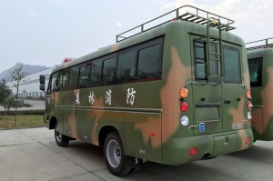 Dongfeng four drive EQ6680ZTV off-road bus