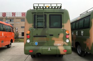 Dongfeng four drive EQ6680ZTV off-road bus