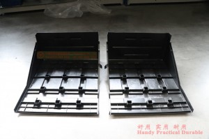 Dongfeng EQ2070 Four Drive Off-road Truck Battery Cover
