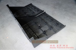 Dongfeng EQ2070 Four Drive Off-road Truck Battery Cover