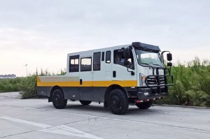 Four wheel drive flat head engineering rescue vehicle