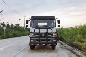 Four wheel drive flat head engineering rescue vehicle
