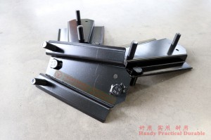 Dongfeng Six Drive EQ2082 Truck Spare Wheel Carrier Panel