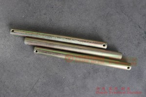 Dongfeng EQ2082 Six Drive Off-road Truck Spare Wheel Carrier Shaft Pin