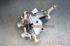 Dongfeng Six Drive แม่ปั๊มเบรกรถบรรทุกออฟโรด