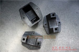 Dongfeng EQ2100 Six Drive Off-road Truck Balance Bridge Upper Support Frame