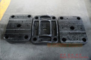 Dongfeng EQ2100 Six Drive Off-road Truck Rear Steel Plate Lap