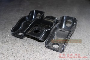 Dongfeng EQ2102 Six Drive Off-road Truck Slipper Cover Plate