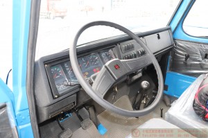 Dongfeng Six wheel drive long head EQ2100 off-road truck