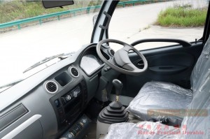 Dongfeng Four Drive Light-duty Off-road Truck