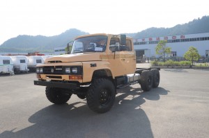 Six wheel drive long head double row new EQ2082 off-road chassis