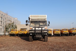 Dongfeng EQ2070 Four wheel drive Off-road Vehicle Modified RV