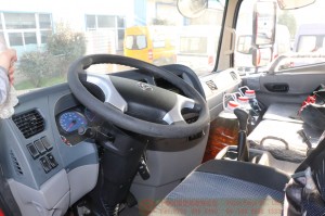 Dongfeng 4×2 Dump Truck Chassis