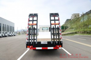 Dongfeng 8X4 Platform Vehicle