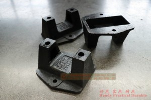 Dongfeng EQ2100 Six Drive Off-road Truck Balance Bridge Upper Support Frame