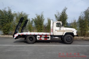 Dongfeng EQ1093 Long-head Flatbed Transporter