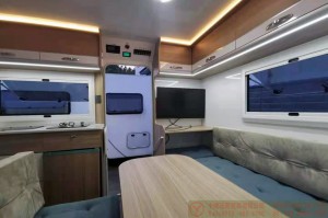 DWJ420 Towed Motorhome