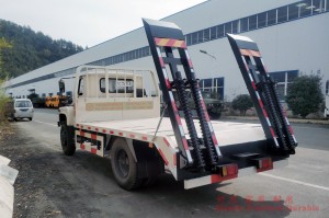 Dongfeng EQ1093 Long-head Flatbed Transporter