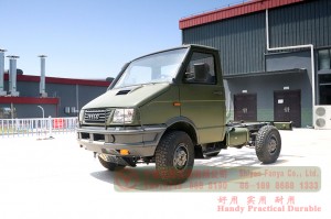 依维柯四轮驱动汽车底盘白色和绿色 4WD 4*4 越野车