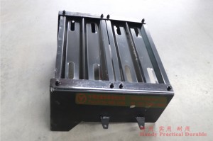 Dongfeng Six Drive EQ2082 Off-road Truck Storage Battery Frame