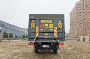 Dongfeng EQ2070 Six Drive Off-road trucks with hydraulic tail plate