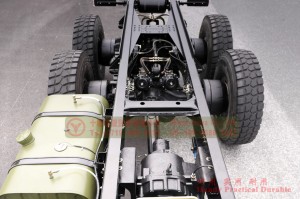 Dongfeng all-wheel-drive high-horsepower off-road transportation chassis–Dongfeng 450 hp flathead truck conversion manufacturer–6*6 flathead off-road truck chassis